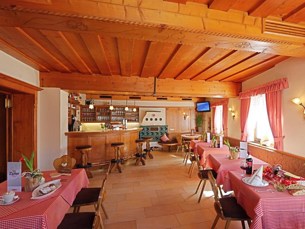 Hotel Traube Флис Экстерьер фото