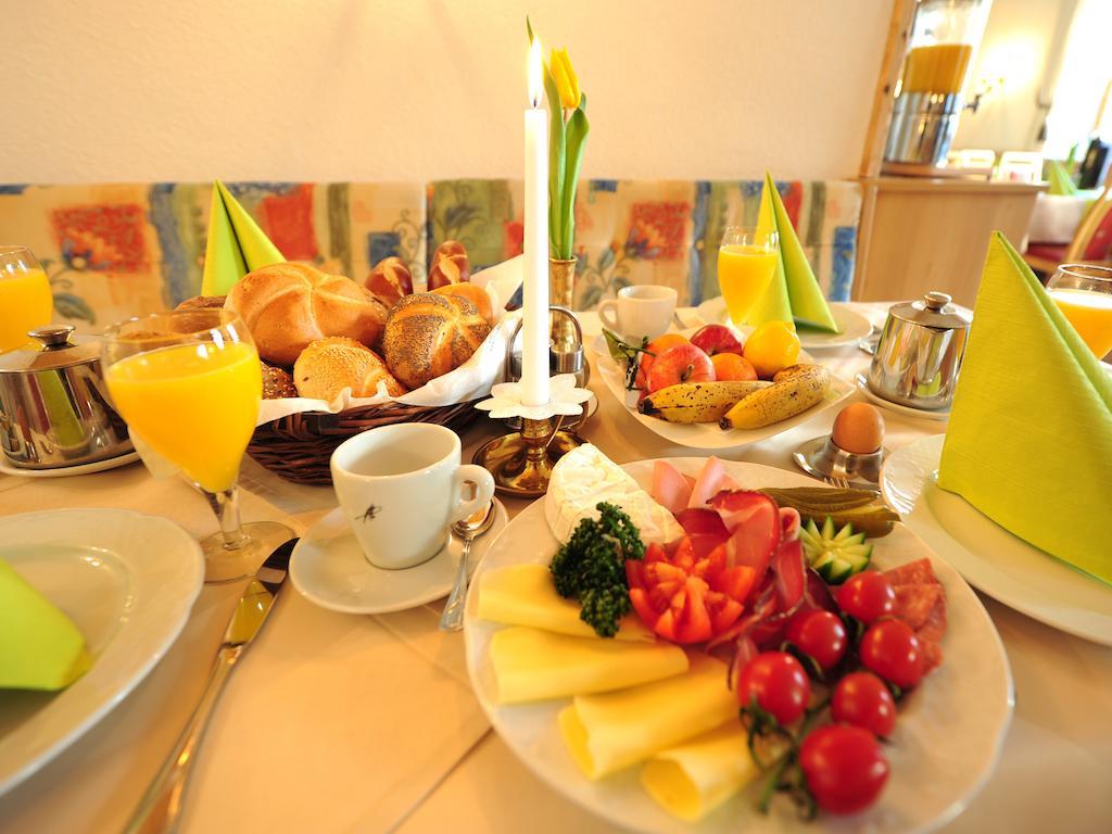 Hotel Traube Флис Экстерьер фото